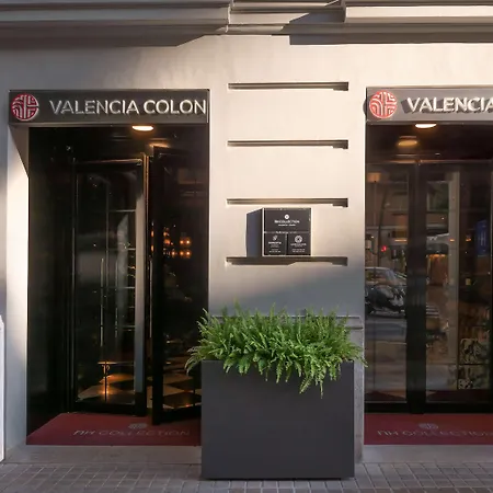 Nh Collection Colon Hotel 4*