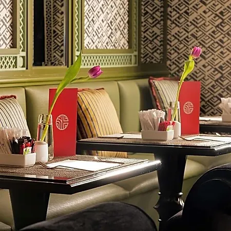 فندق Nh Collection Colon
