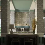 Отель Nh Collection Colon
