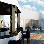 Отель Nh Collection Colon 4*