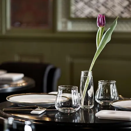 Nh Collection Colon Отель